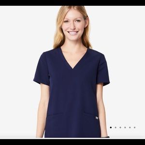 Figs Casma top